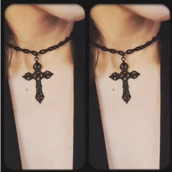 Gothic Black Cross Choker 021-CC - Picture 4 of 6